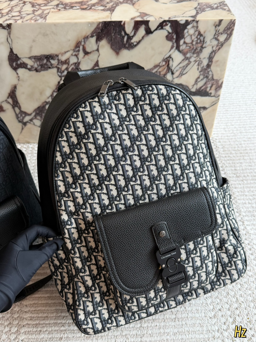 Structured Designer Handbag — SBS-B005